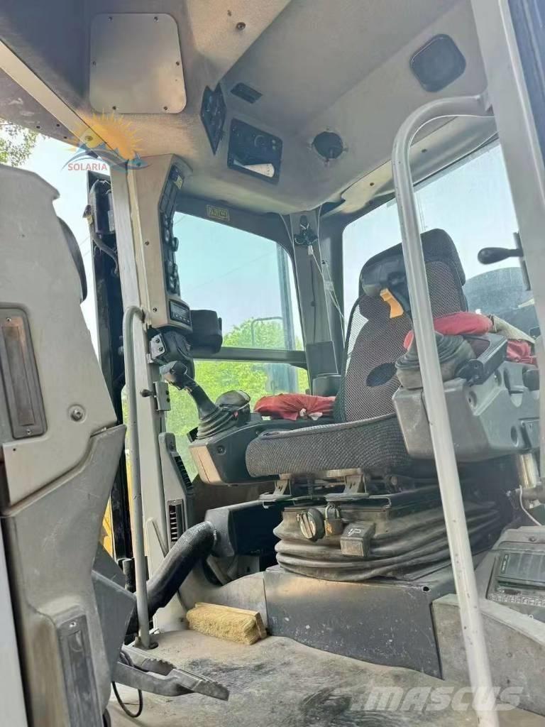 CAT 140 M Równiarki