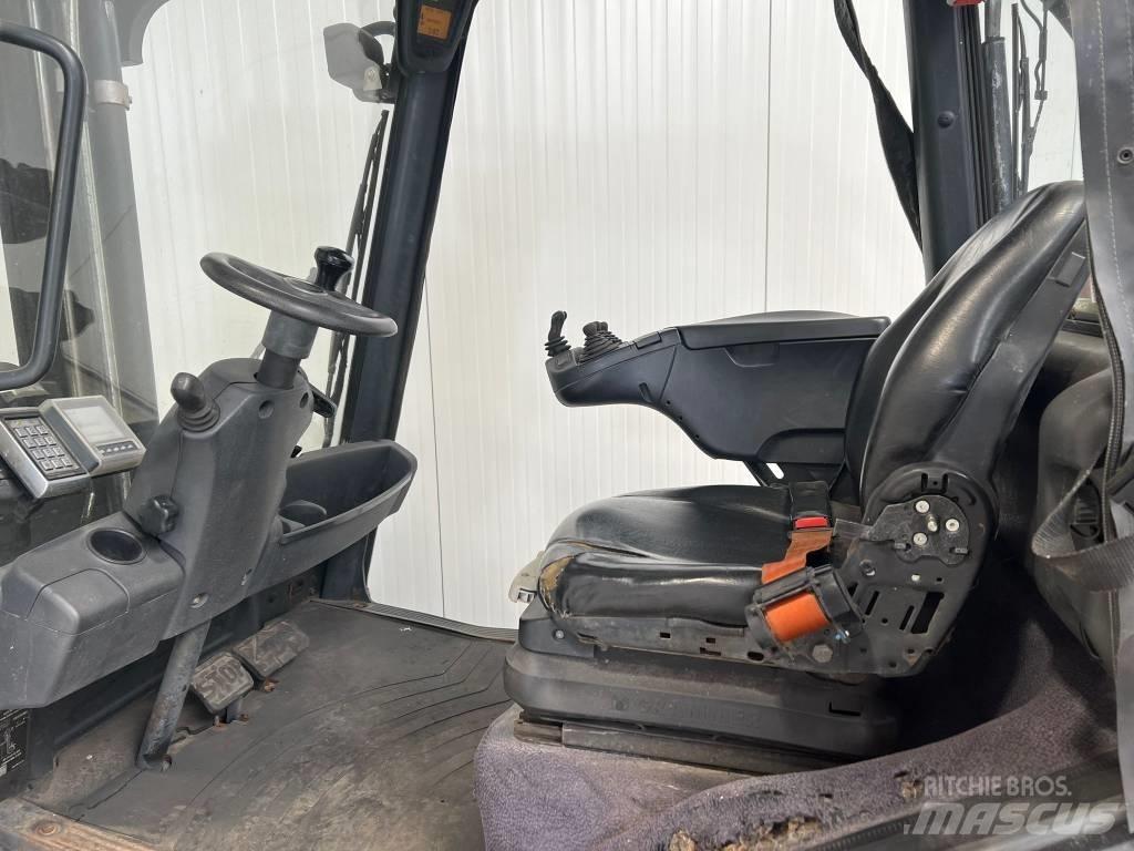 Linde H30T-02 Wózki LPG