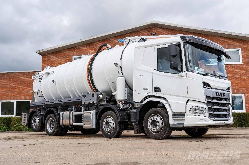 DAF XD 450 FAX 8x2 Cysterna