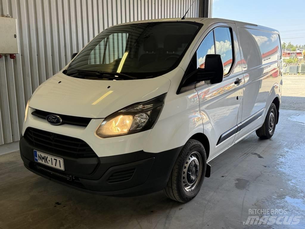 Ford Transit Custom Busy / Vany