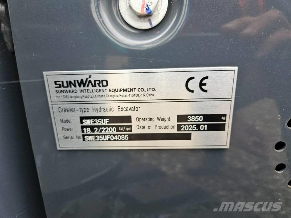 Sunward SWE 35 UF Minikoparki