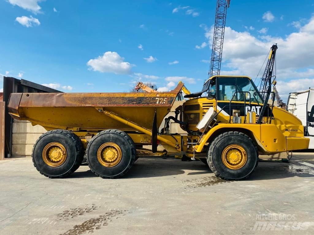 CAT 725 Wozidła przegubowe