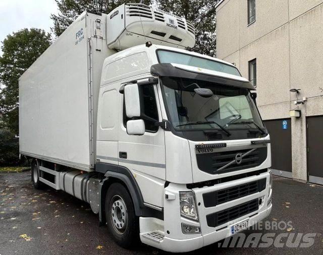 Volvo FM-4X2R Samochody ciężarowe ze skrzynią zamkniętą