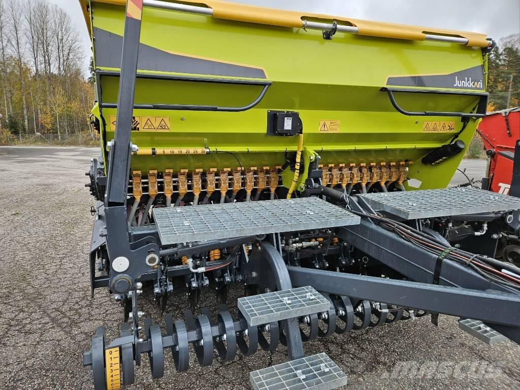 Junkkari T300 Siewniki kombinowane