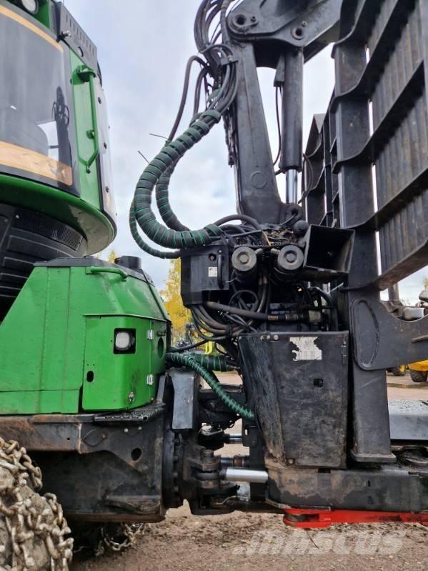 John Deere 1110 G Forwardery