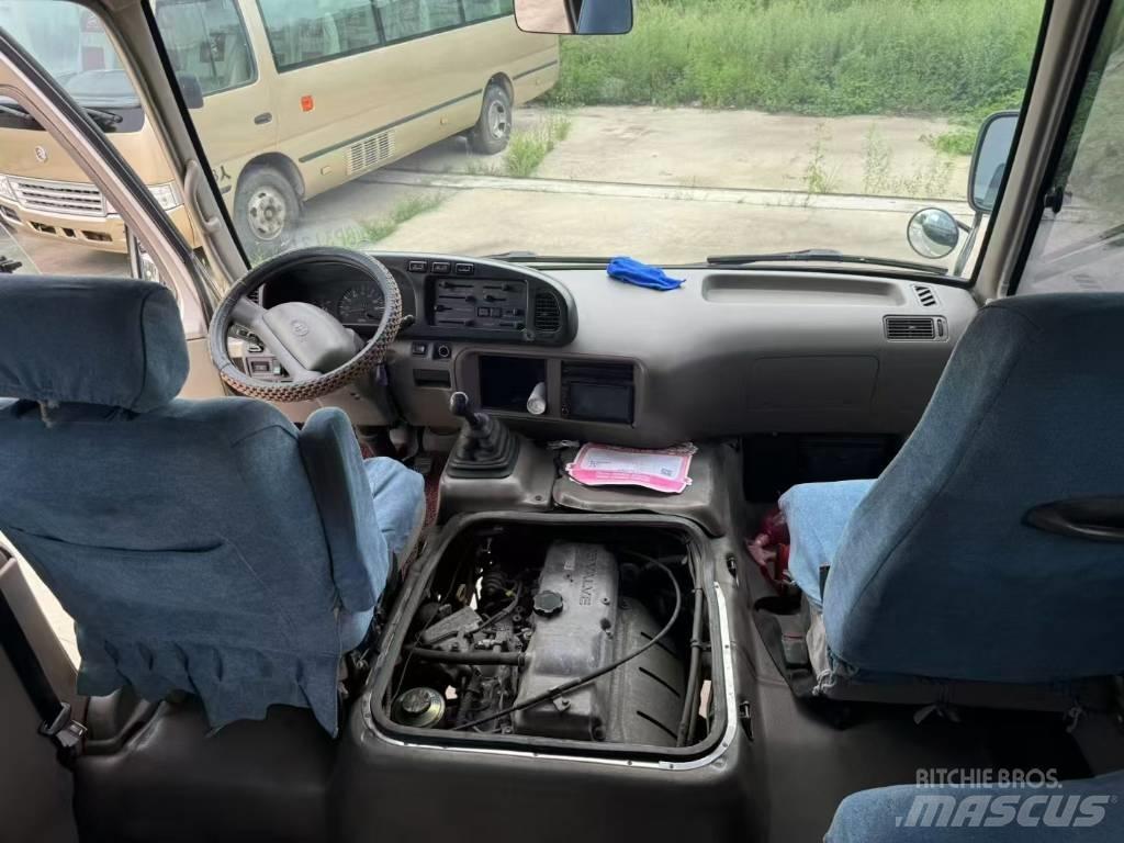 Toyota Coaster Autobusy międzymiastowe