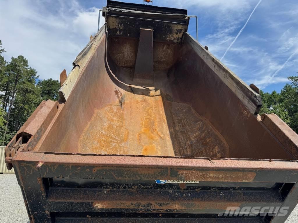 Freightliner 114 SD Wywrotki