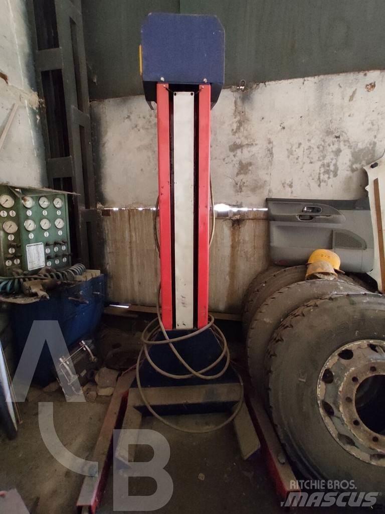  Emanuel SCM 75 Stoły nożycowe