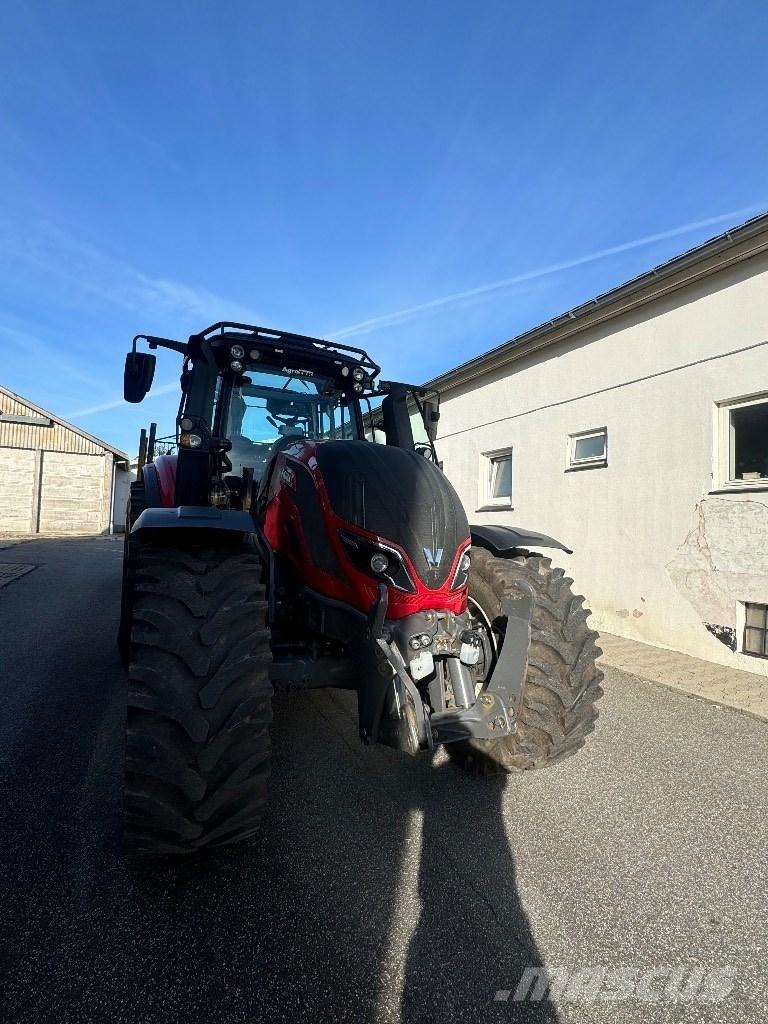 Valtra T 214 D Traktory leśne