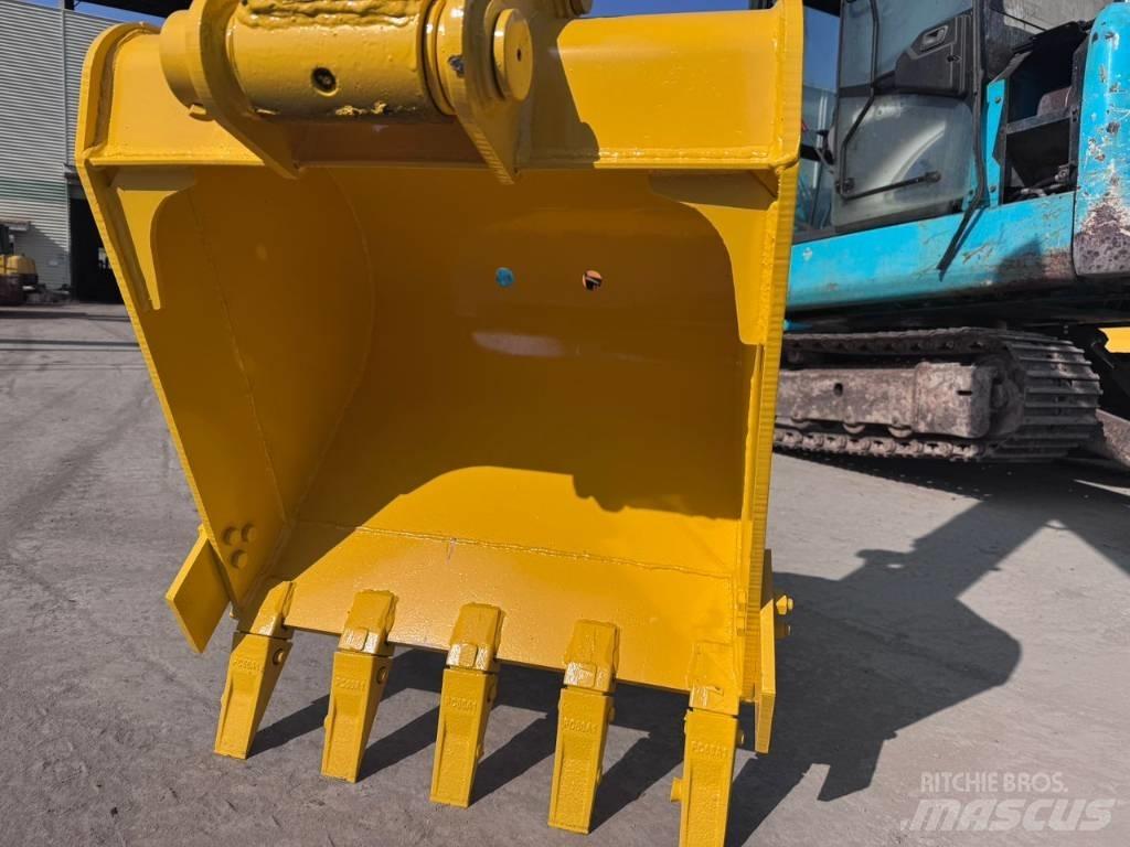 Komatsu PC 56 Koparki gąsienicowe