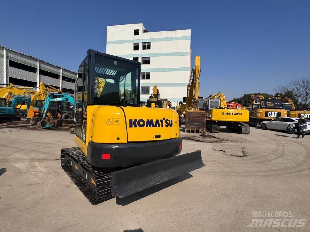 Komatsu PC 56 Koparki gąsienicowe