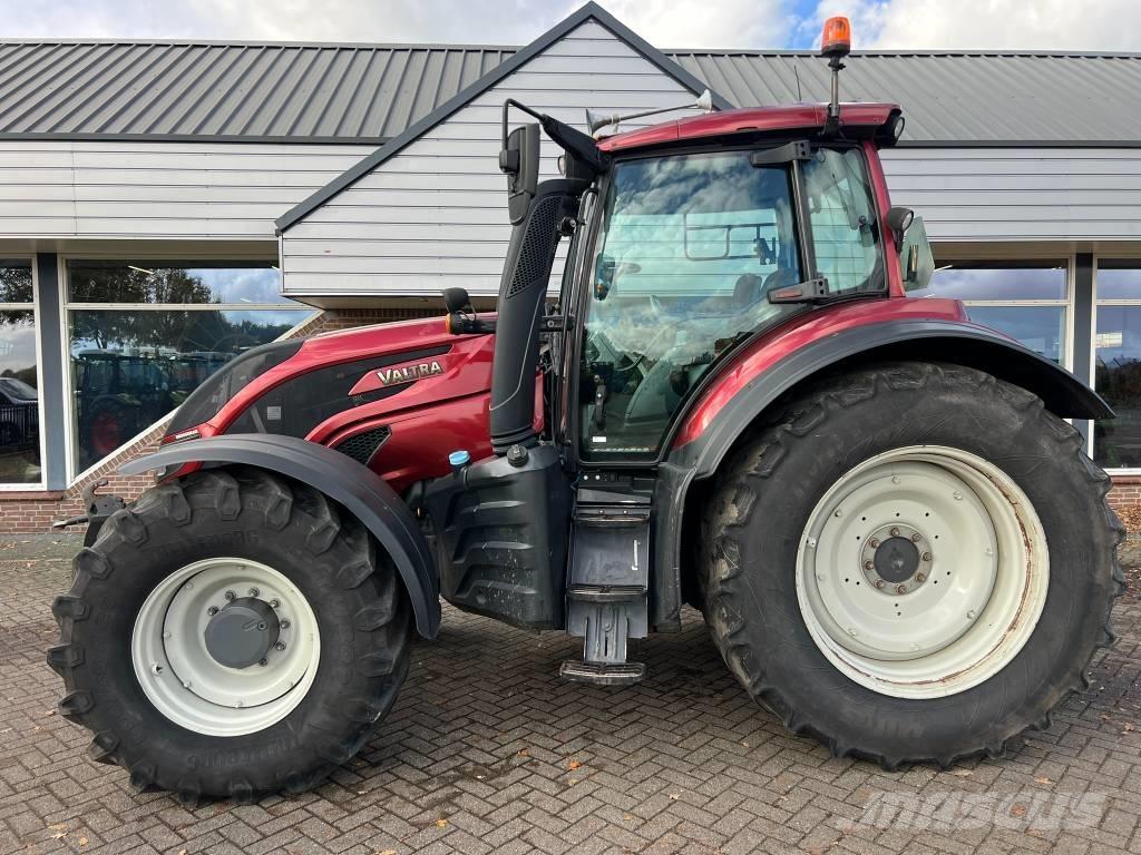 Valtra T 174 Versu Ciągniki rolnicze
