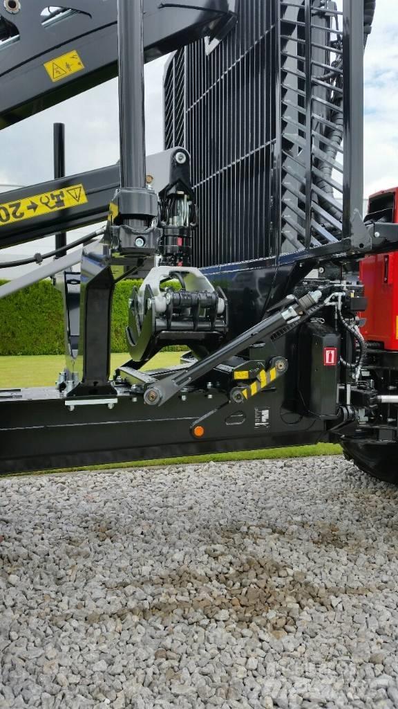 Komatsu 875 Forwardery