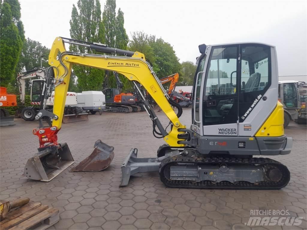 Neuson ET42 Minikoparki