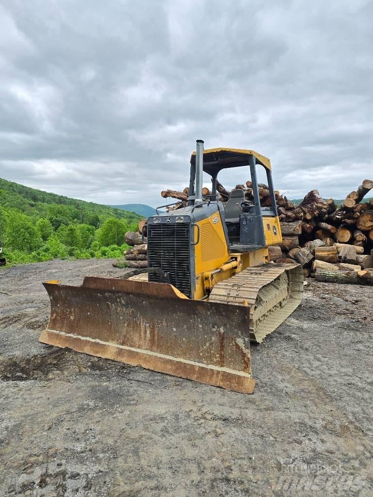 DEERE 450J Spycharki gąsienicowe