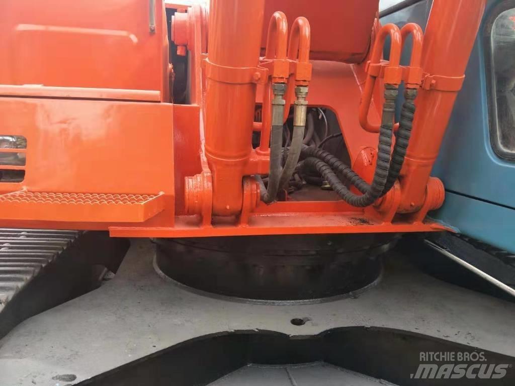 Hitachi EX 200-3 Koparki gąsienicowe