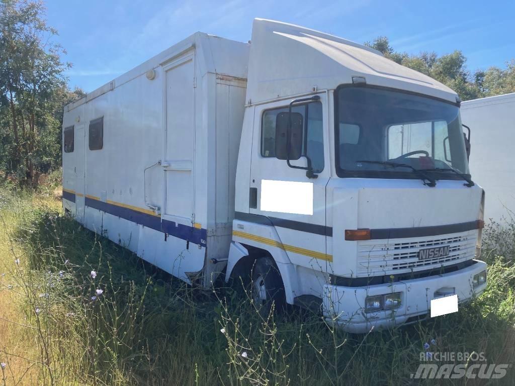 Nissan CAMPER L70 Kampery i przyczepy kempingowe