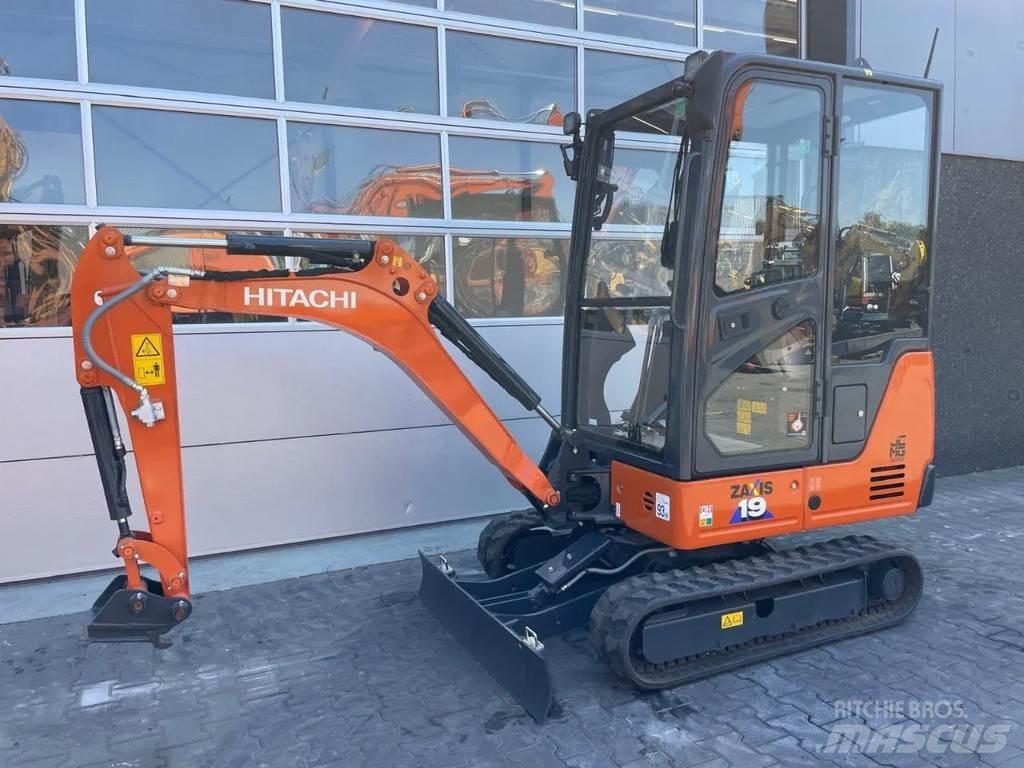 Hitachi ZX19-6 Minikoparki