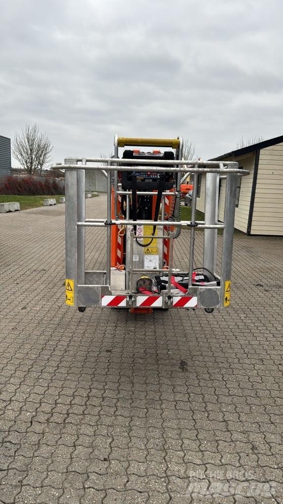 JLG X 20 J Plus Podnośniki przegubowe