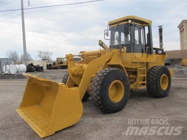 CAT 936 F Ładowarki kołowe
