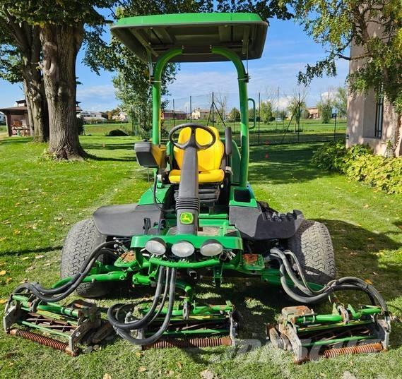 John Deere 7500 A Kosiarki wrzecionowe