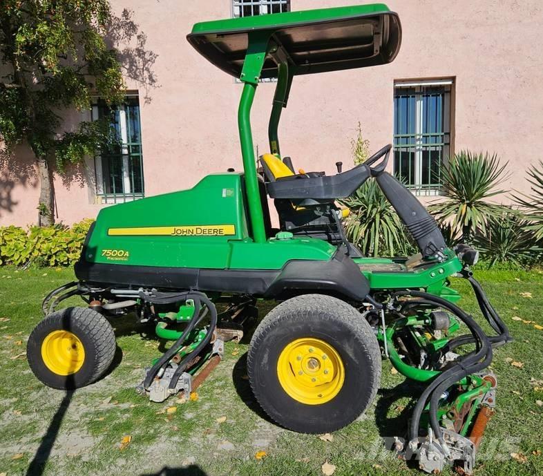 John Deere 7500 A Kosiarki wrzecionowe