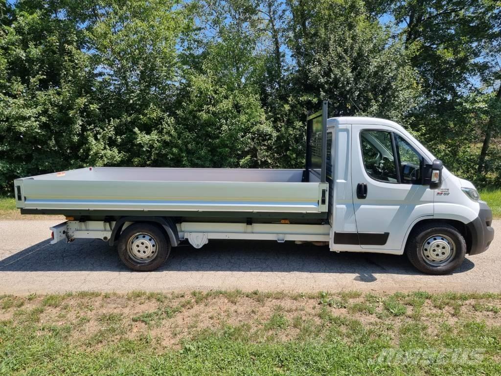 Fiat Ducato Maxi Pick-upy / Pojazdy z otwieranymi burtami
