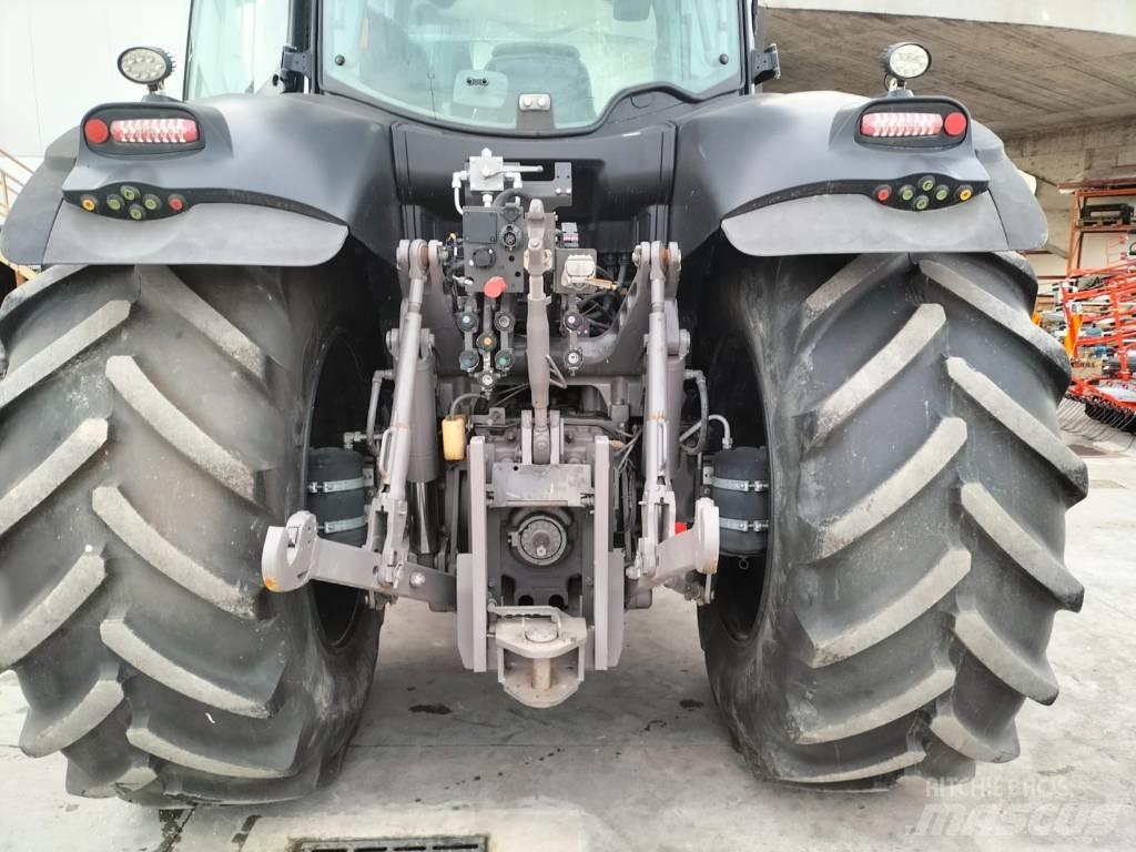 CLAAS Axion 810 Ciągniki rolnicze