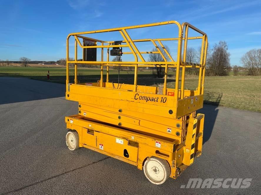 Haulotte Compact 10 Podnośniki nożycowe