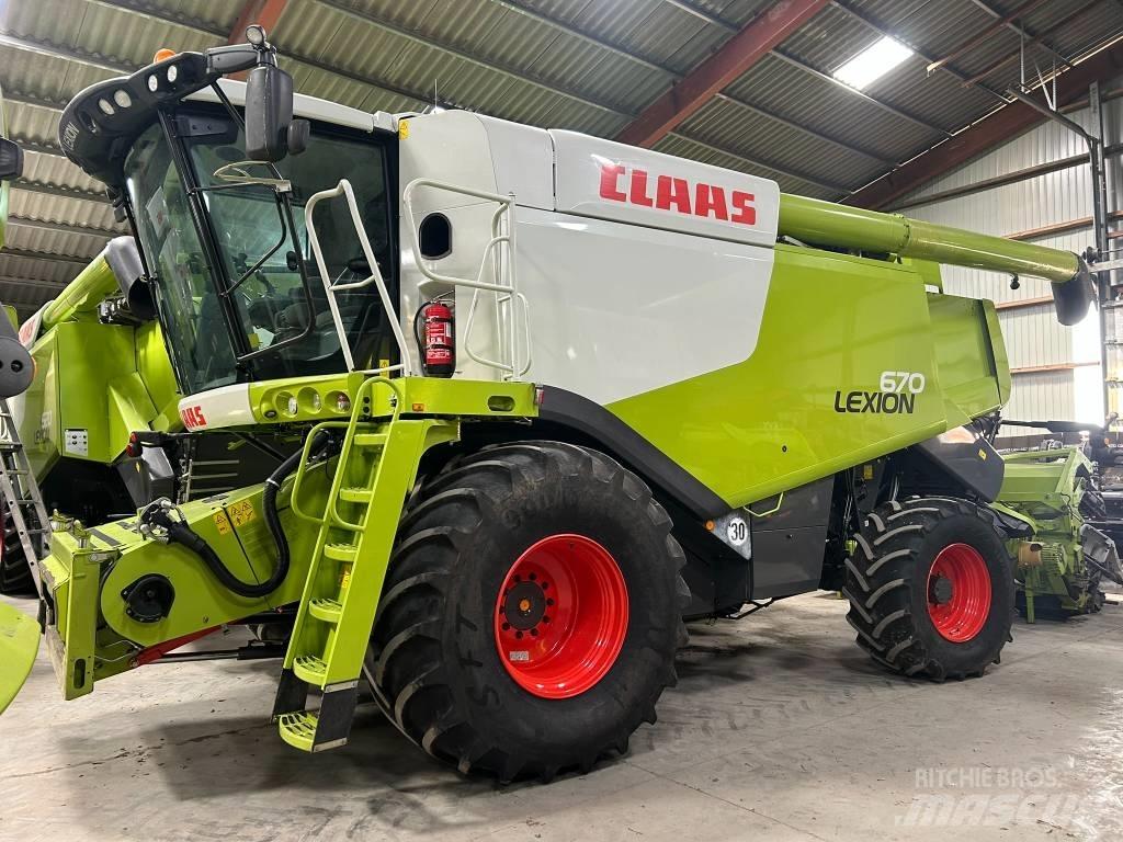 CLAAS Lexion 670 Kombajny zbożowe