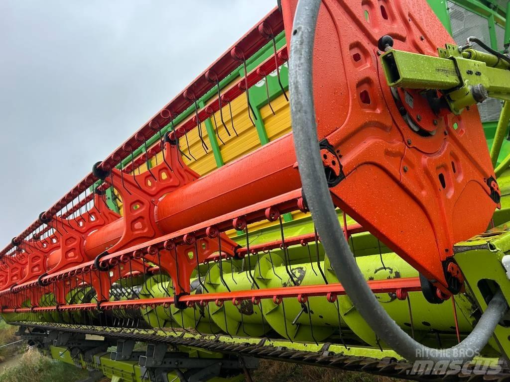 CLAAS Lexion 670 4x4 Kombajny zbożowe