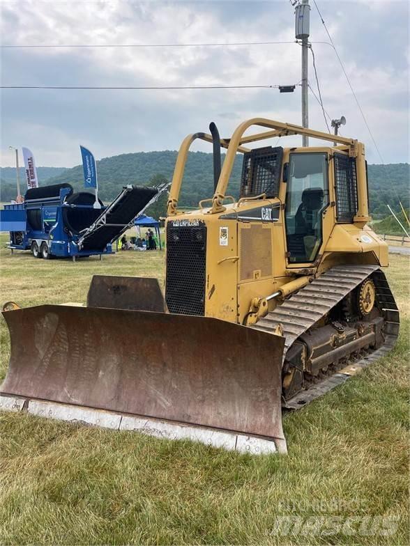 CAT D5N Spycharki gąsienicowe
