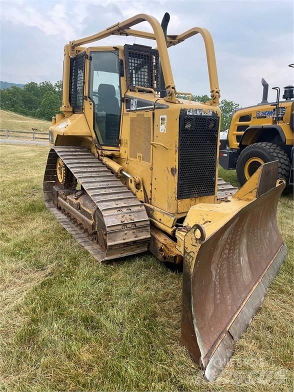 CAT D5N Spycharki gąsienicowe