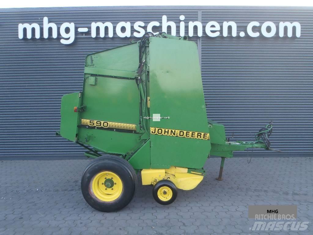 John Deere 590 Prasy zwijające