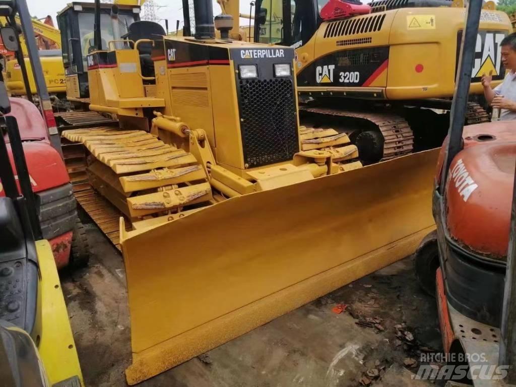 CAT D 4 C Spycharki gąsienicowe