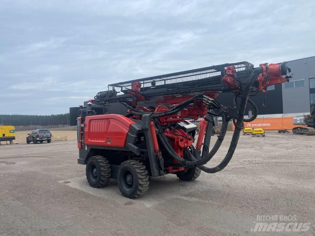 Sandvik DC300Ri Wiertnice do nawierzchni