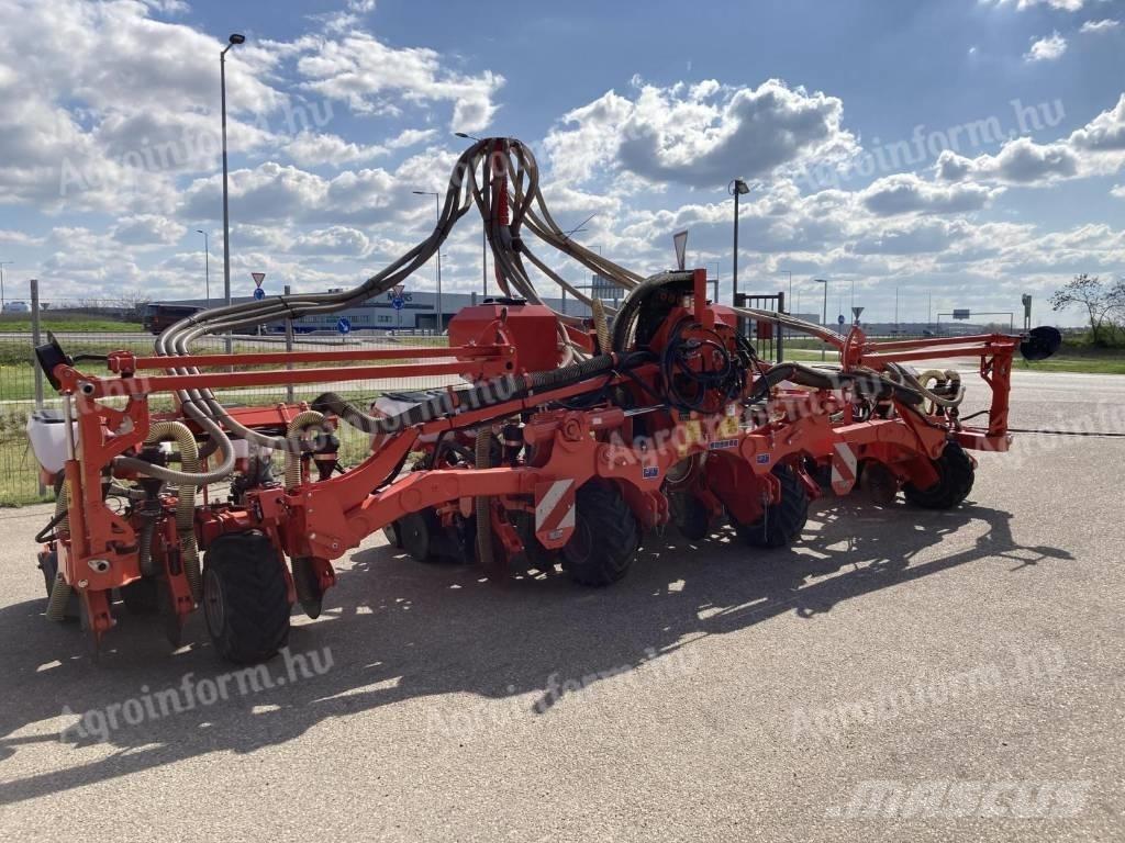 Kuhn Maxima 3 RXL E Siewniki punktowe