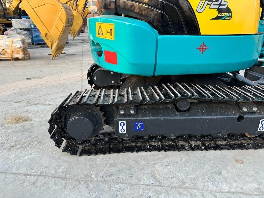 Kubota U 25 Minikoparki