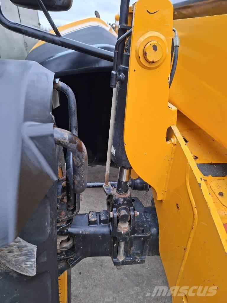 JCB 535-125 Ładowarki teleskopowe