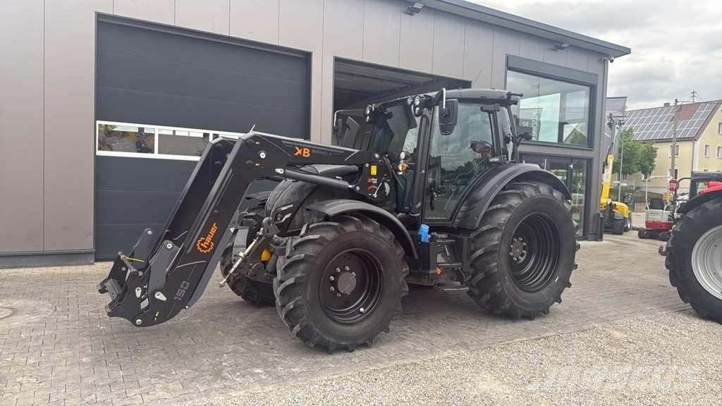 Valtra N175 Ciągniki rolnicze