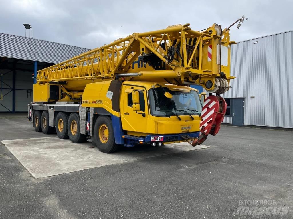 Grove GMK 5250 L Żurawie szosowo-terenowe