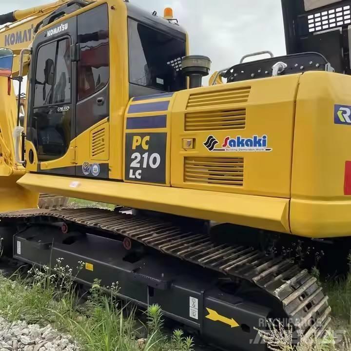 Komatsu PC 210 LC-8 Koparki gąsienicowe