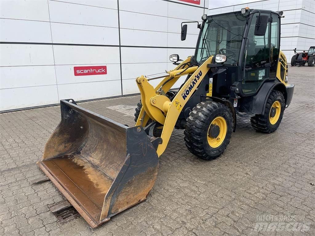 Komatsu WA70M-8EO Ładowarki wielofunkcyjne