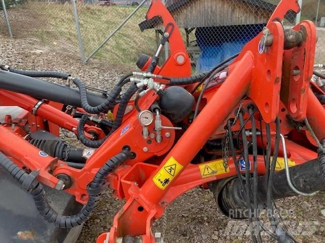 Kuhn FC 8830 D Kosiarki ze wstępną obróbka paszy