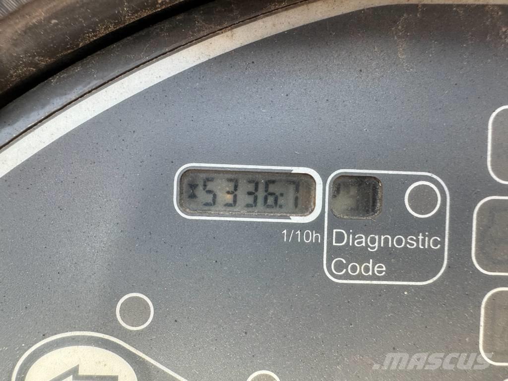 Hamm HD 10C VV Walce dwubębnowe