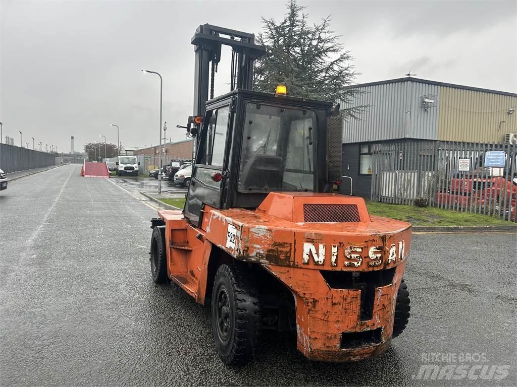 Nissan 20ZVF05H70U Wózki Diesla