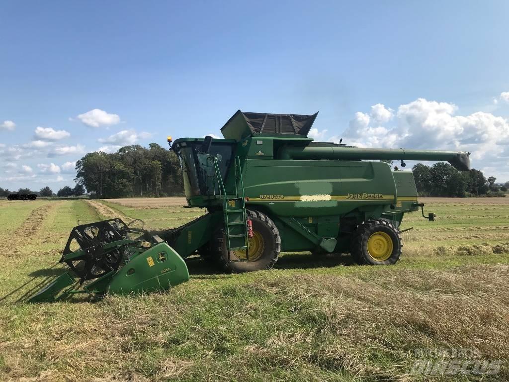 John Deere 9780 CTS Kombajny zbożowe