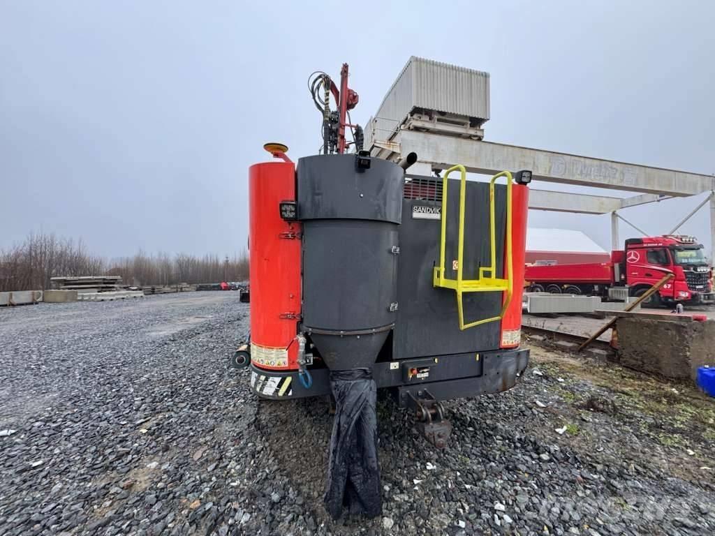 Sandvik DX800 Wiertnice do nawierzchni