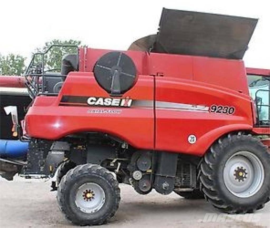 Case IH AF 9230 Kombajny zbożowe