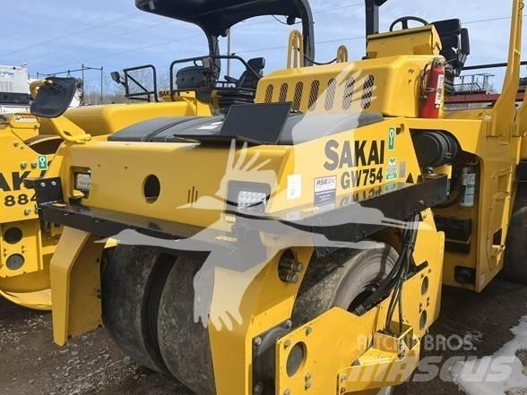 Sakai GW754 Walce ogumione
